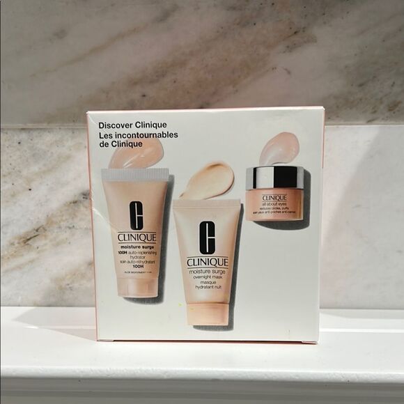 Clinique Moisture Surge Skincare Set - Cream - Picture 4 of 5